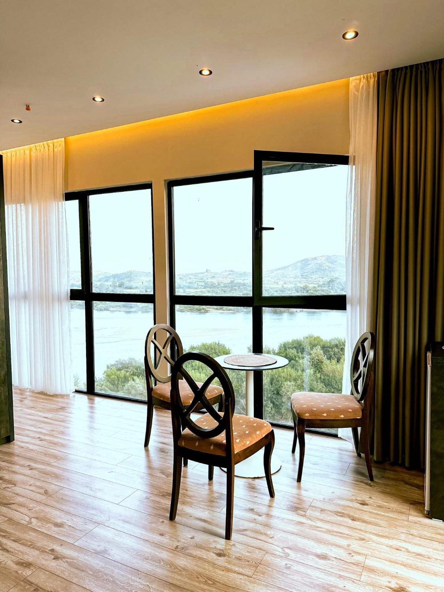 Hotel Iliria Canaj Dış mekan fotoğraf