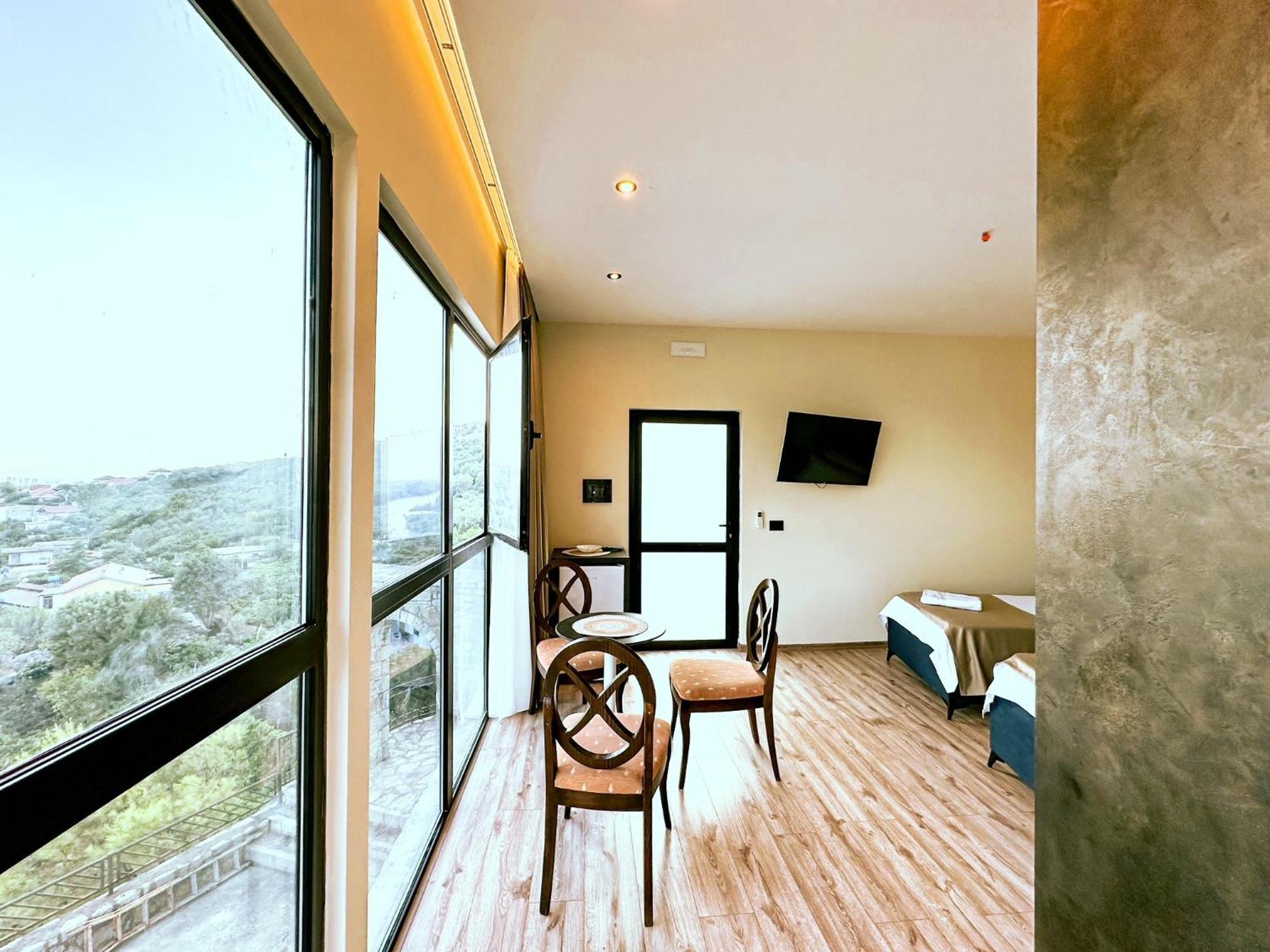 Hotel Iliria Canaj Dış mekan fotoğraf