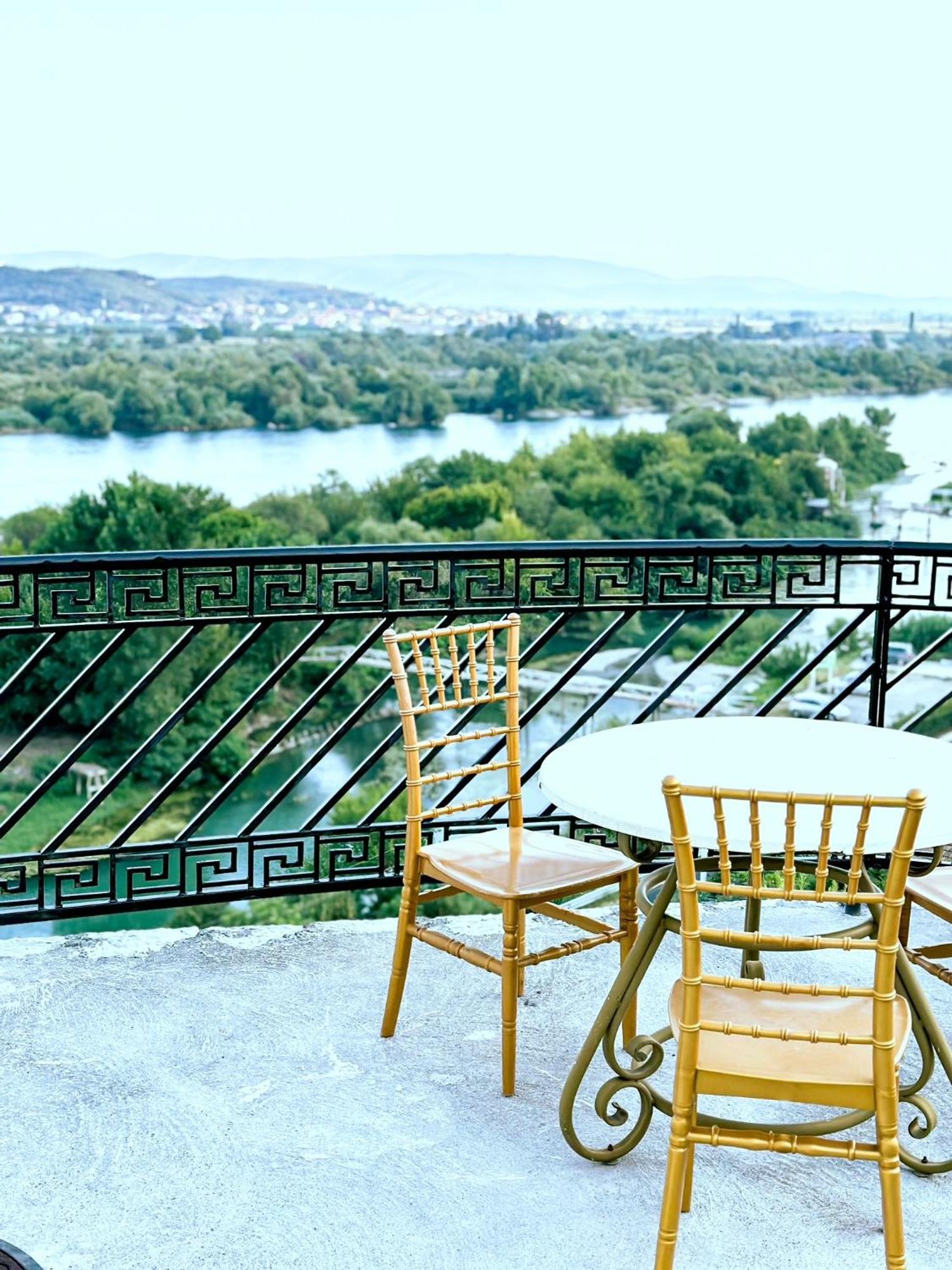 Hotel Iliria Canaj Dış mekan fotoğraf